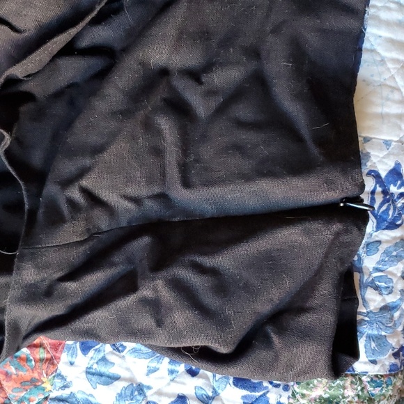 Ruffle Crop Top - Picture 4 of 4